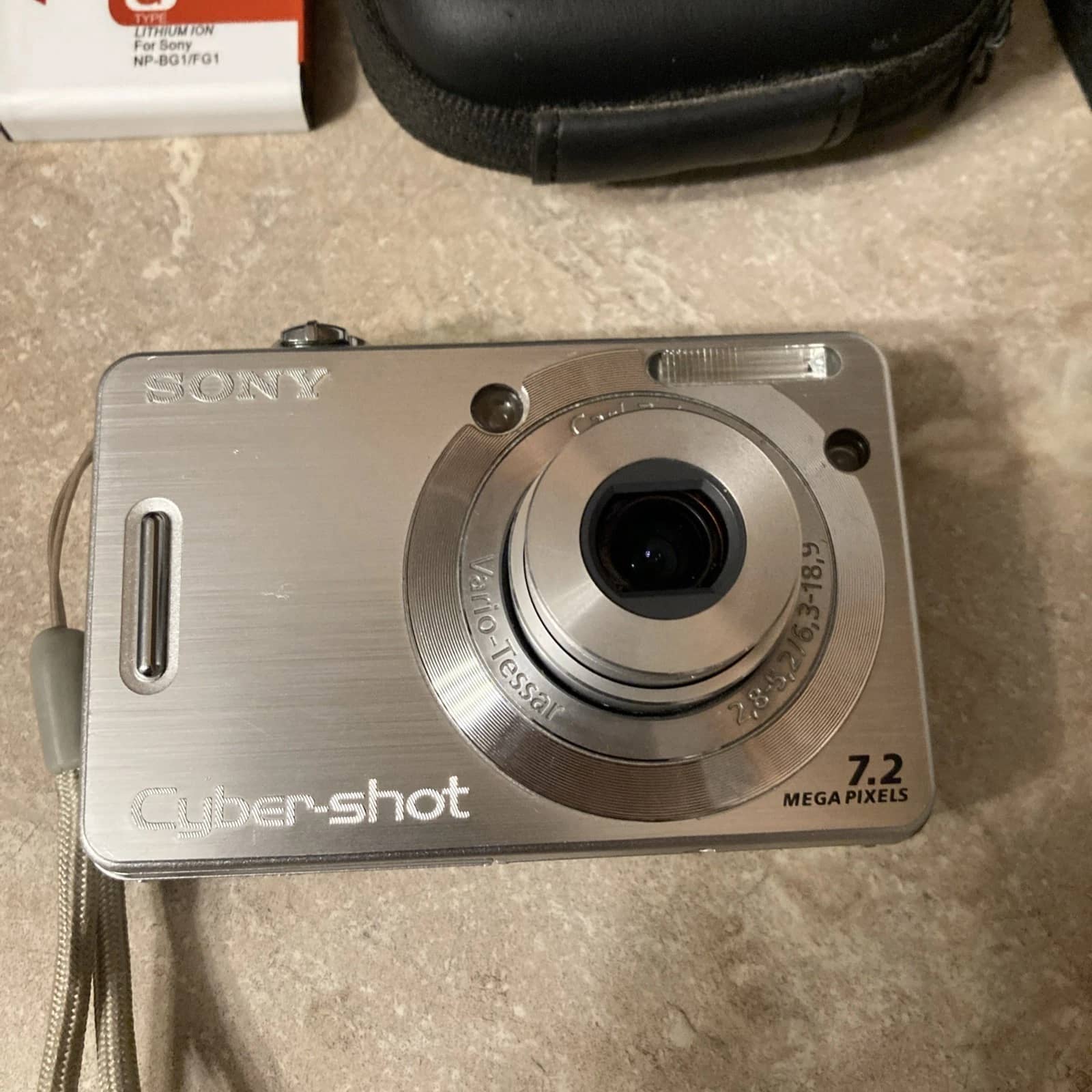 Sony Cyber-shot DSC-W55 Digital Cameras Silver New Body Only