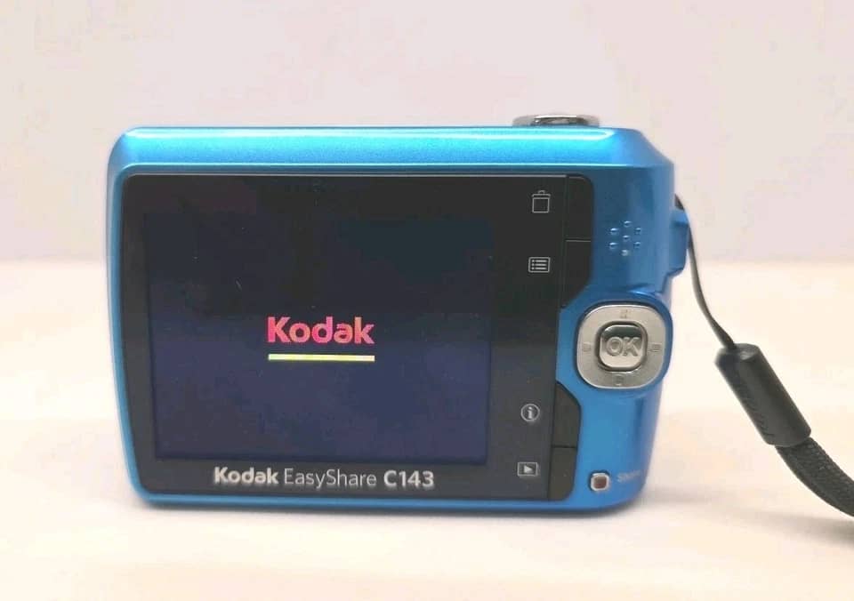 Kodak c143 Digital Cameras Blue New Body Only