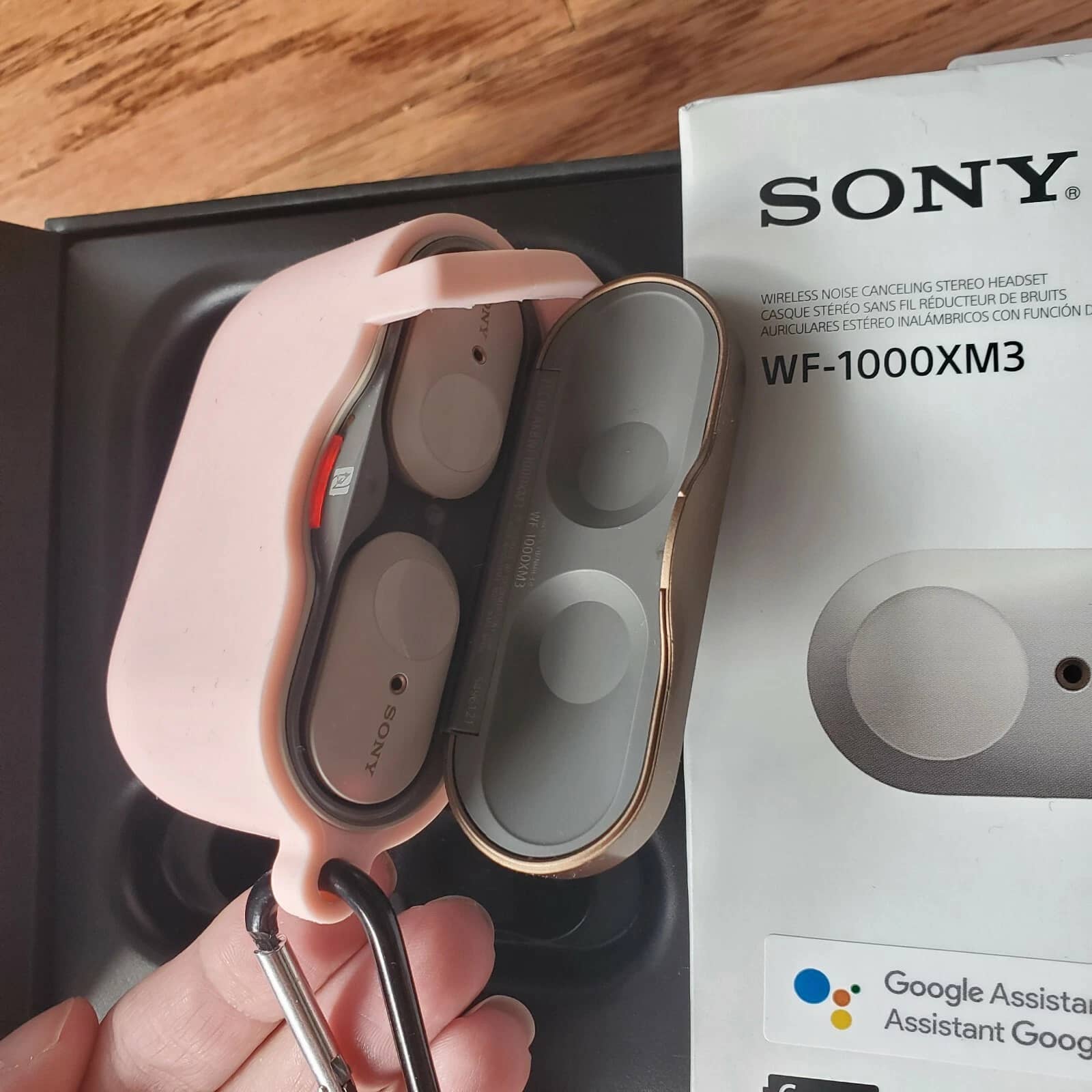 Sony WF1000XM3S.CE7 Headphones & Earbuds Silver Used - Good