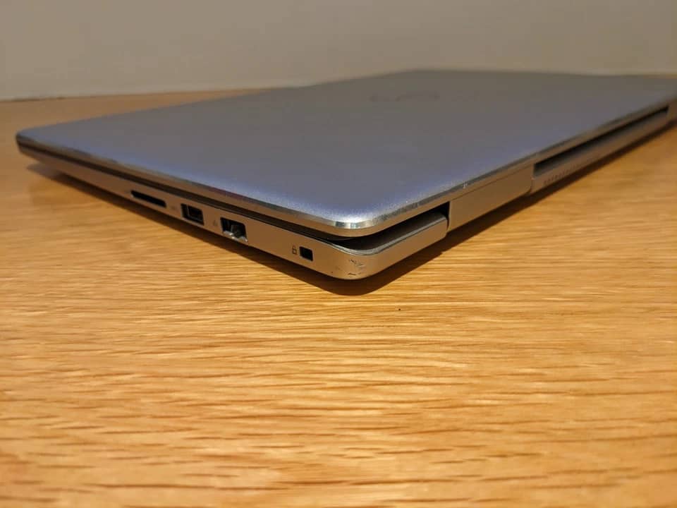Dell Inspiron 7570 Computers