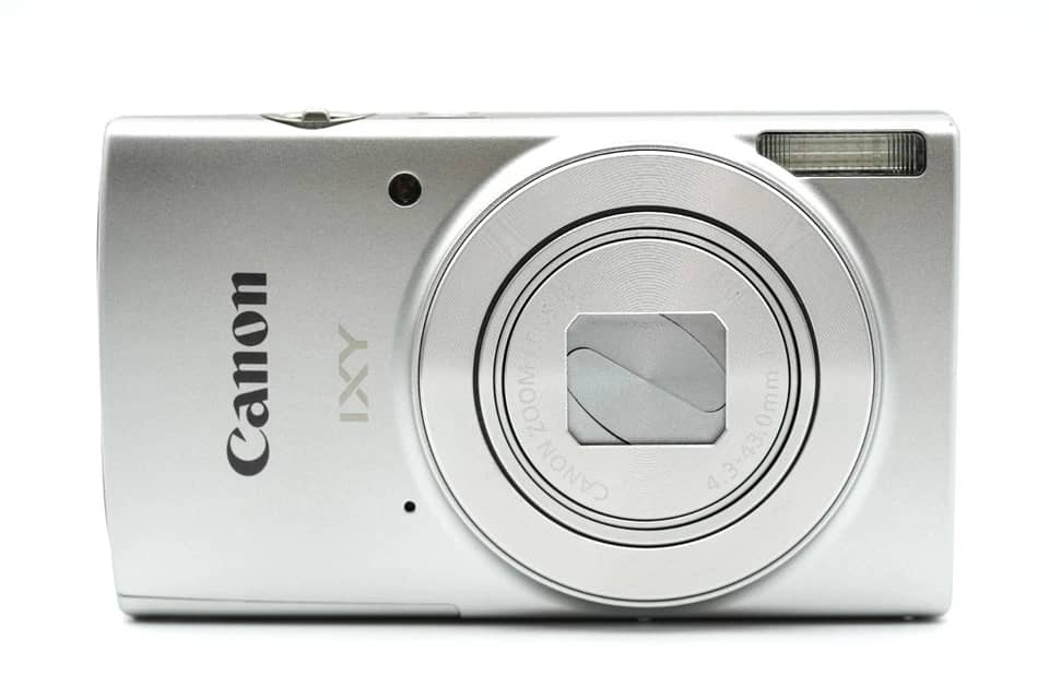 Canon PowerShot IXY 200 Digital Cameras Red New Body Only