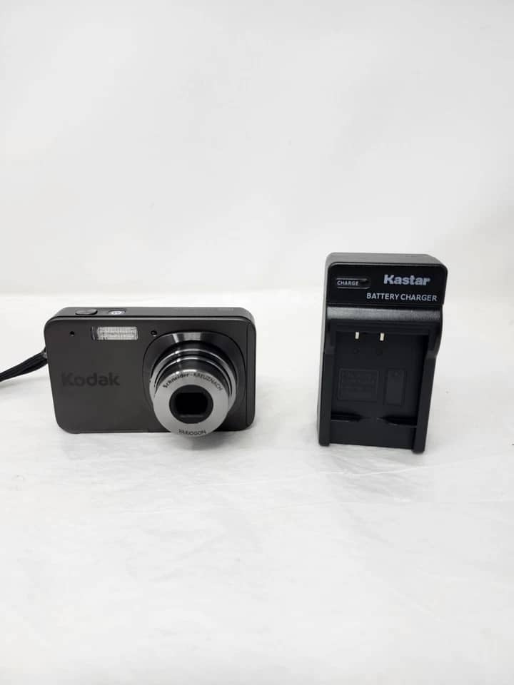 Kodak V1273 Digital Cameras Gray New Body Only