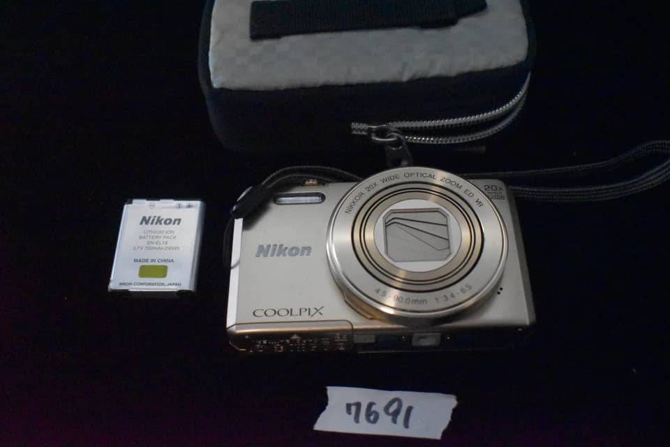 Nikon COOLPIX S7000 Digital Cameras Black New Body Only