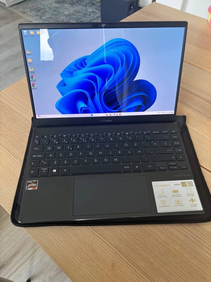 ASUS Zenbook 13 Computers