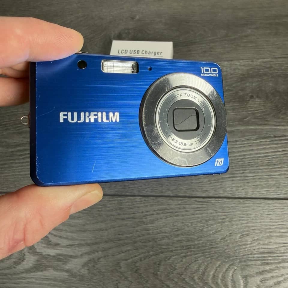 Fujifilm FinePix J20 Digital Cameras Black New Body Only
