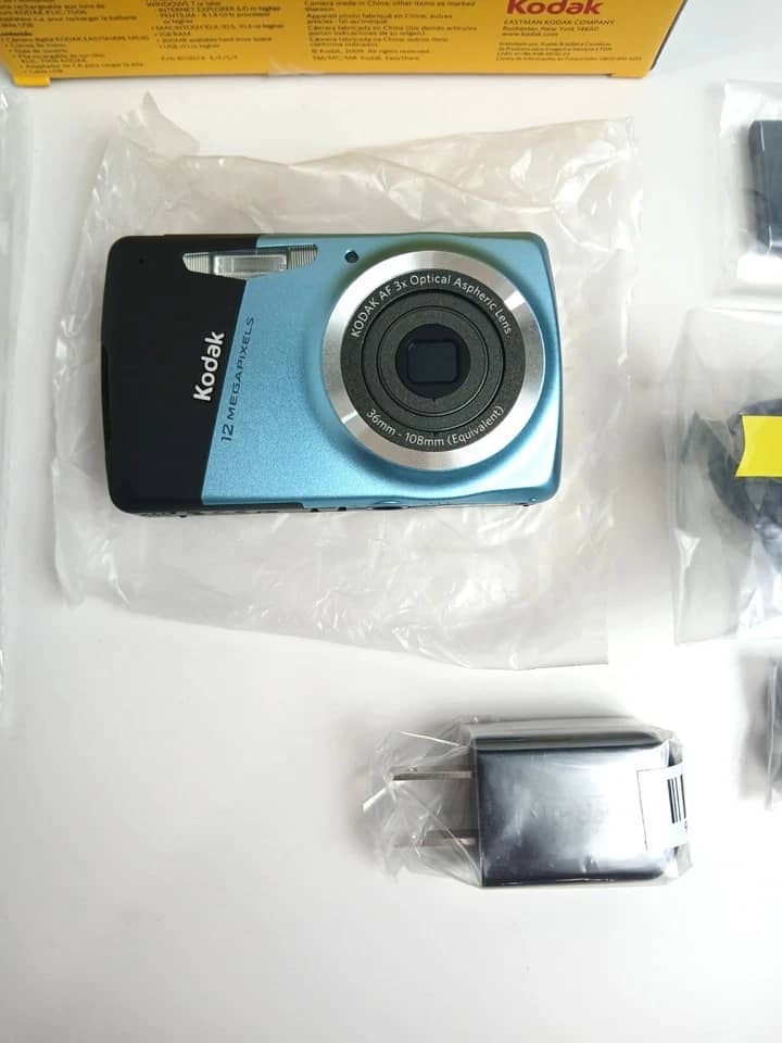 Kodak EasyShare m530 Digital Cameras Gray Used - Good Body Only