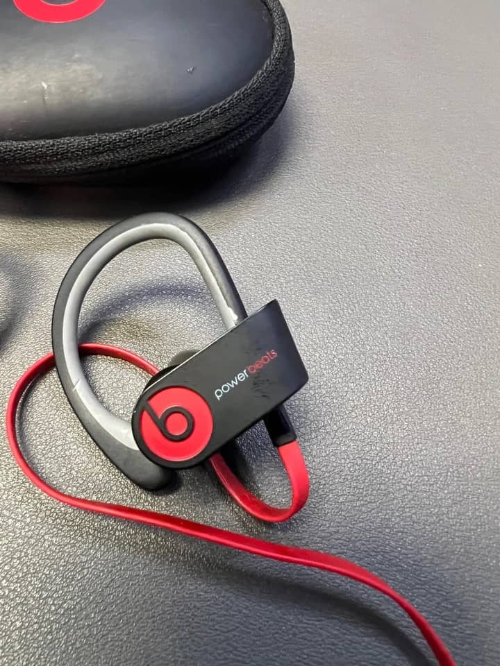 Beats Life Q30 Headphones & Earbuds 