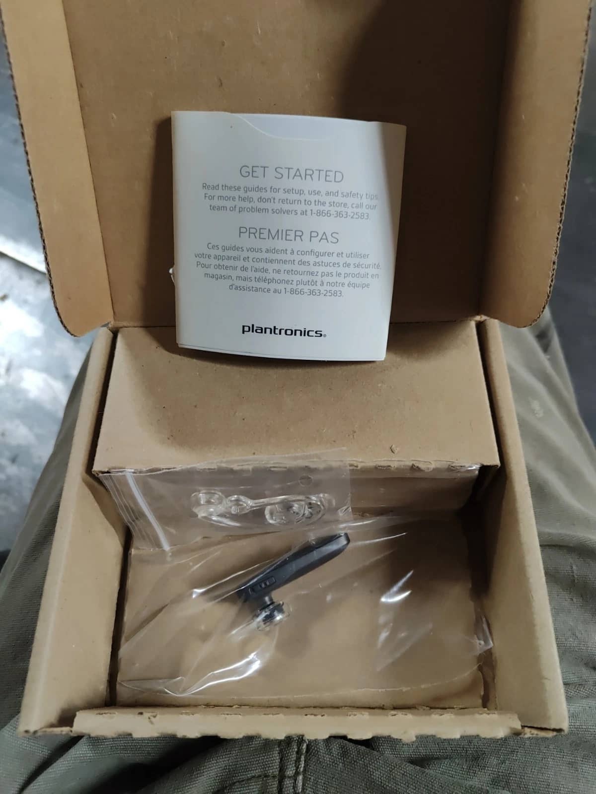 Plantronics M165 Headphones & Earbuds Black New