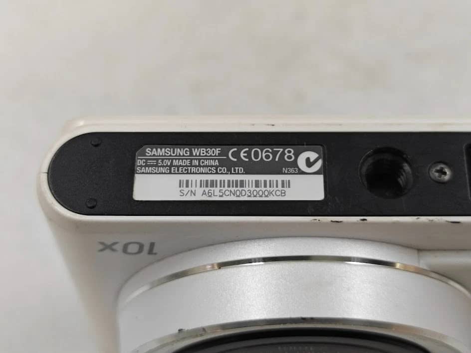 Samsung WB30F Digital Cameras