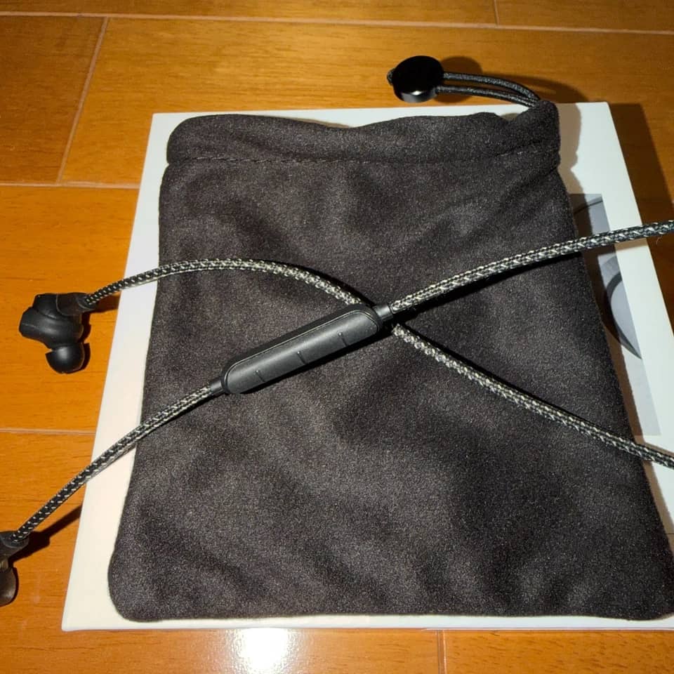 Bang & Olufsen Beoplay H5 Headphones & Earbuds 