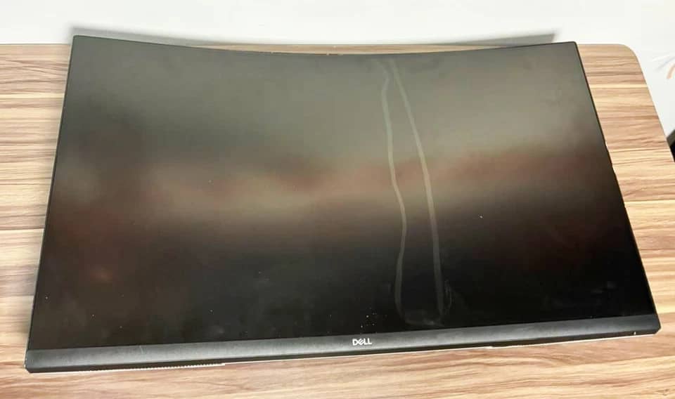 Dell S3221QS Monitors