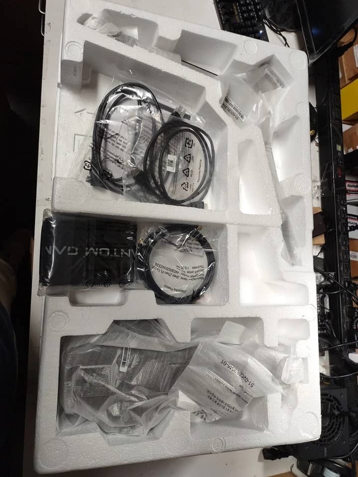 ASRock Phantom Gaming PG32QF2B Monitors New