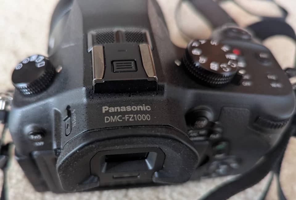 Panasonic Panasonic LUMIX FZ1000 Digital Cameras Black Used - Good Body Only