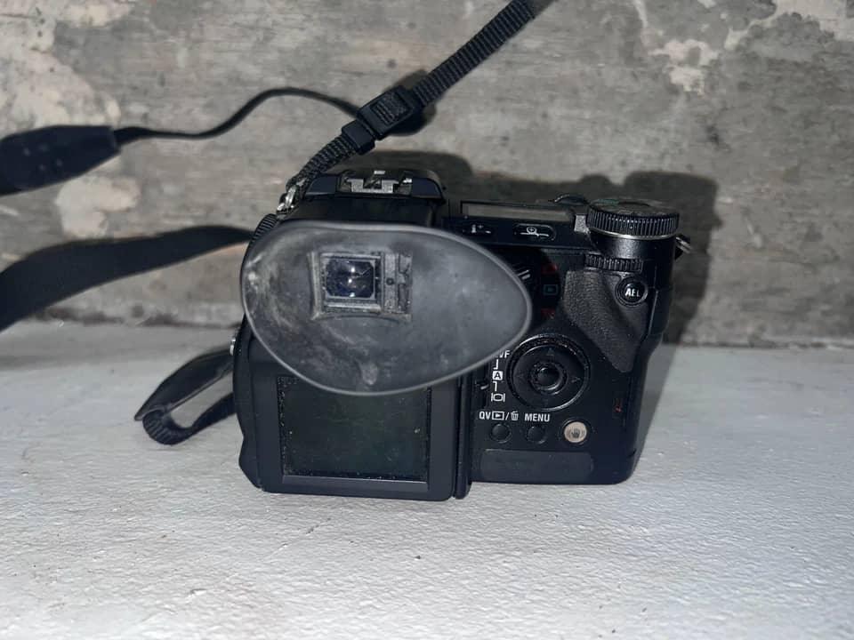 Minolta DiMAGE A2 Digital Cameras