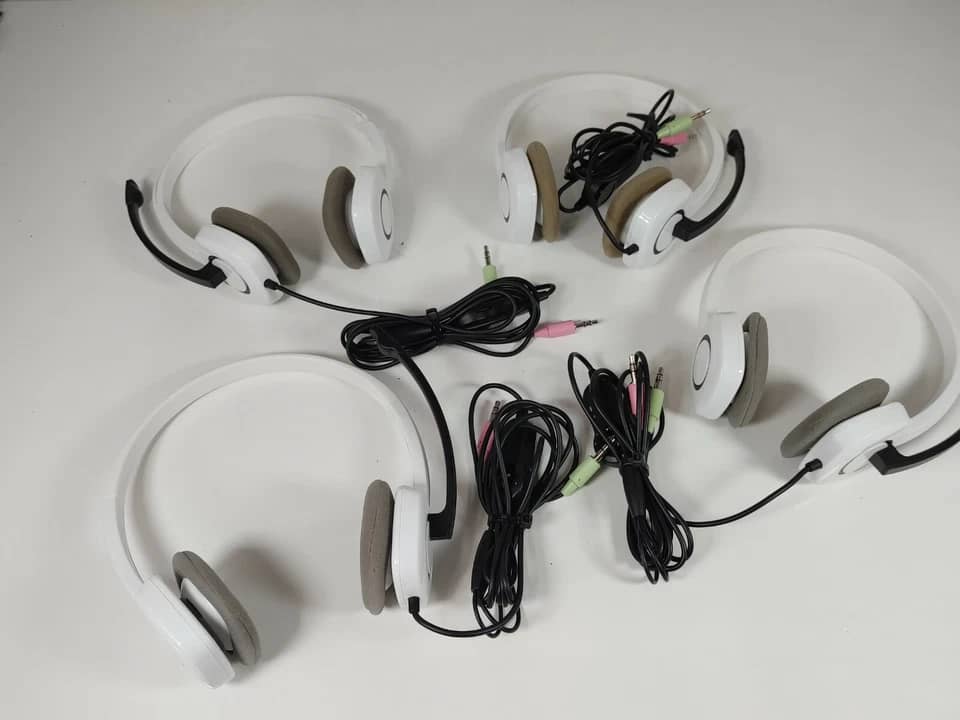 Logitech H151 Headphones & Earbuds 