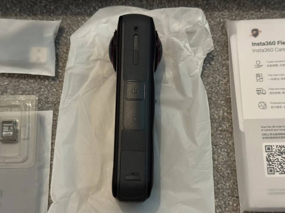 Insta360 X5 Digital Cameras Black New Body Only