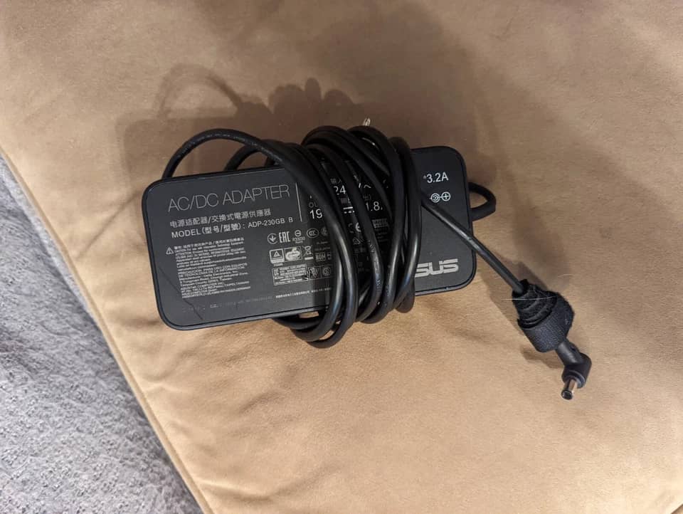 ASUS ROG Zephyrus GX701 Computers