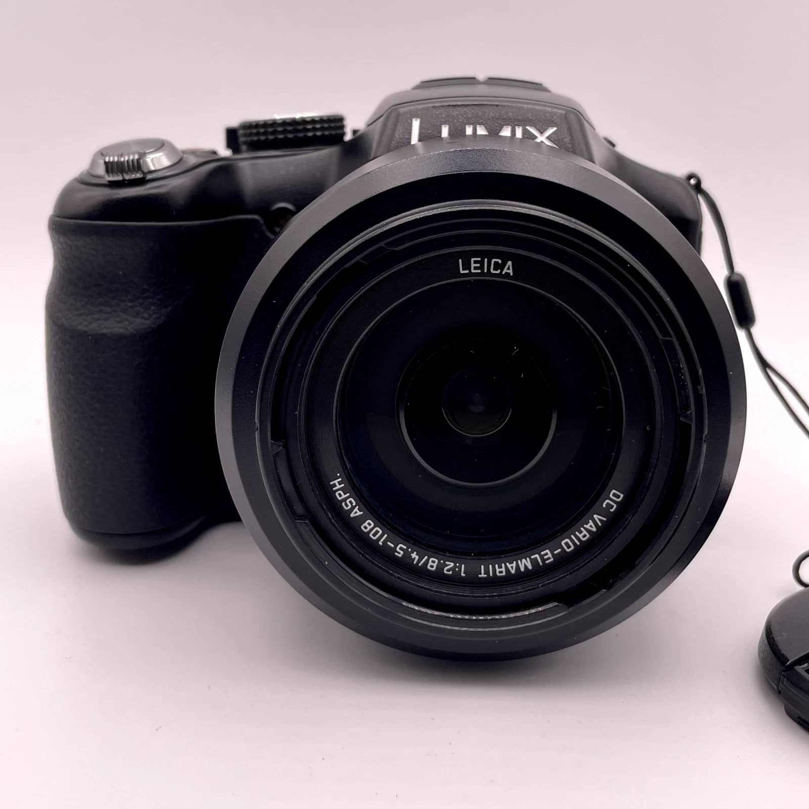 Panasonic LUMIX FZ200 Digital Cameras Black New Body Only