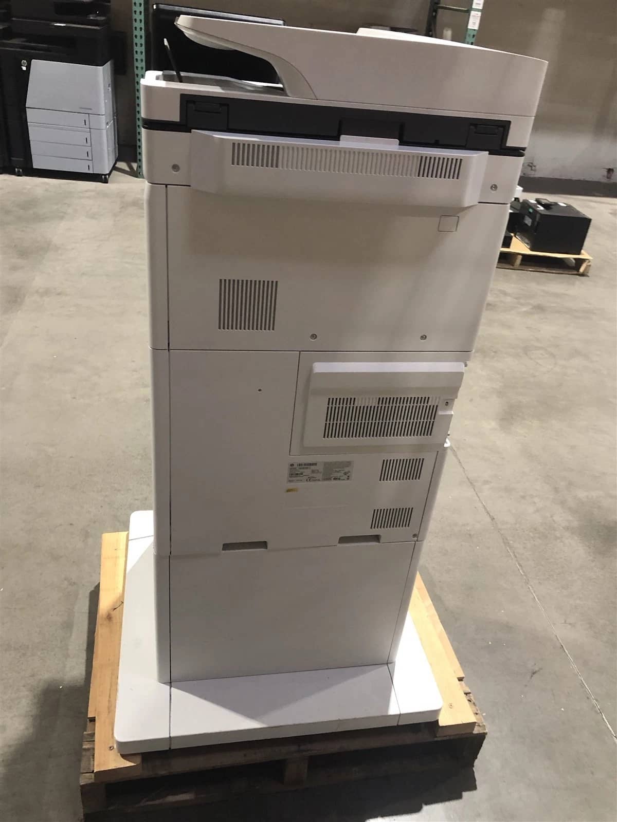 HP Color LaserJet Enterprise FlowMFP M682 (J8A17A) Printers Used - Good