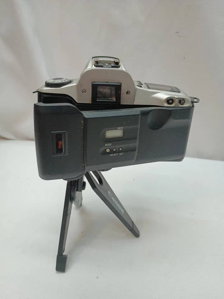 Canon EOS 2000D Digital Cameras