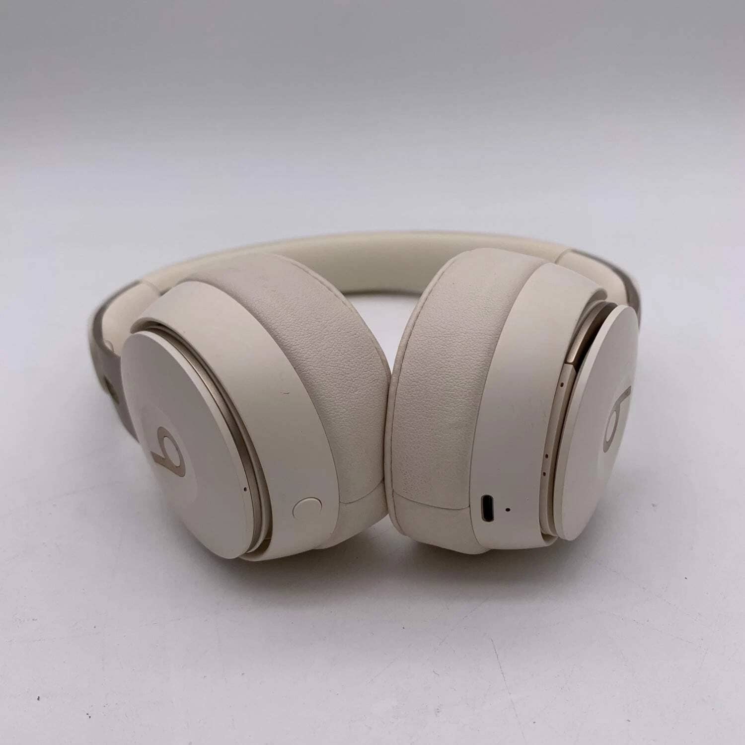 Beats Solo Pro Wireless ANC Headphones & Earbuds Black Refurbished - Excellent