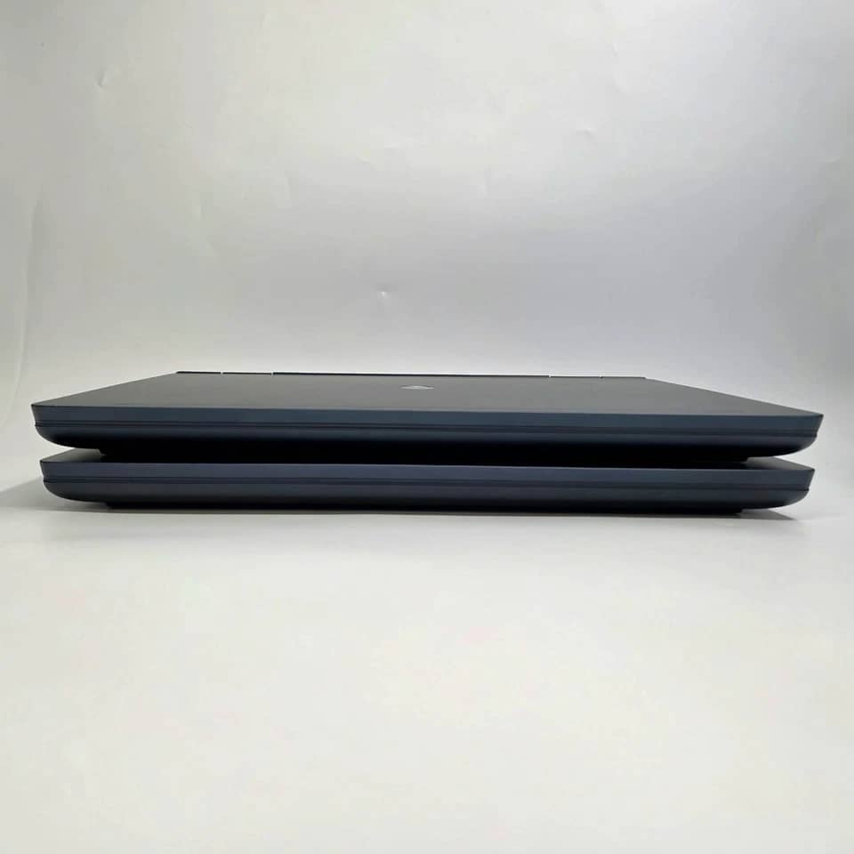 Dell Alienware x16 Computers