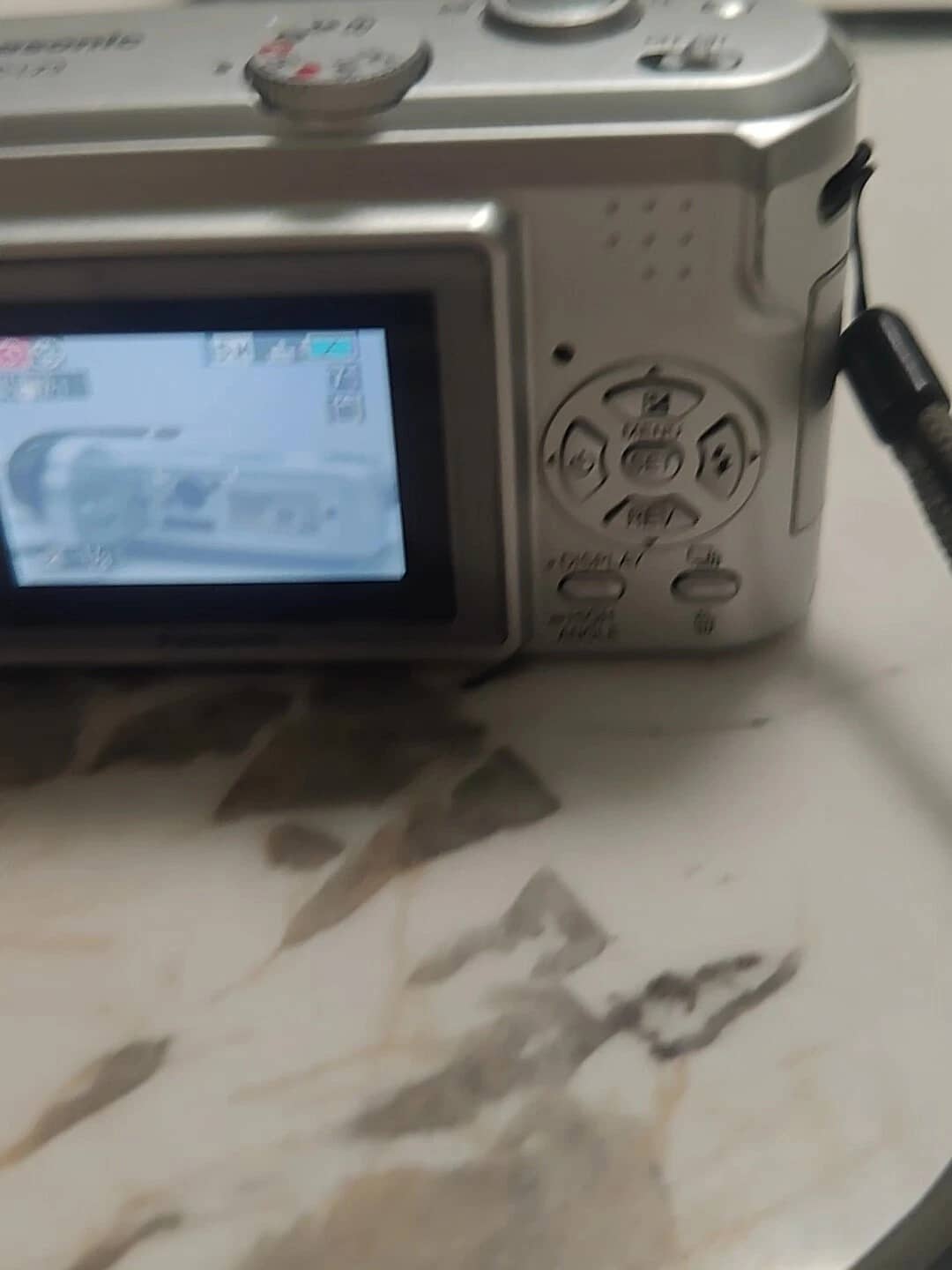 Panasonic LUMIX LZ3 Digital Cameras Silver Open-Box Excellent Body Only
