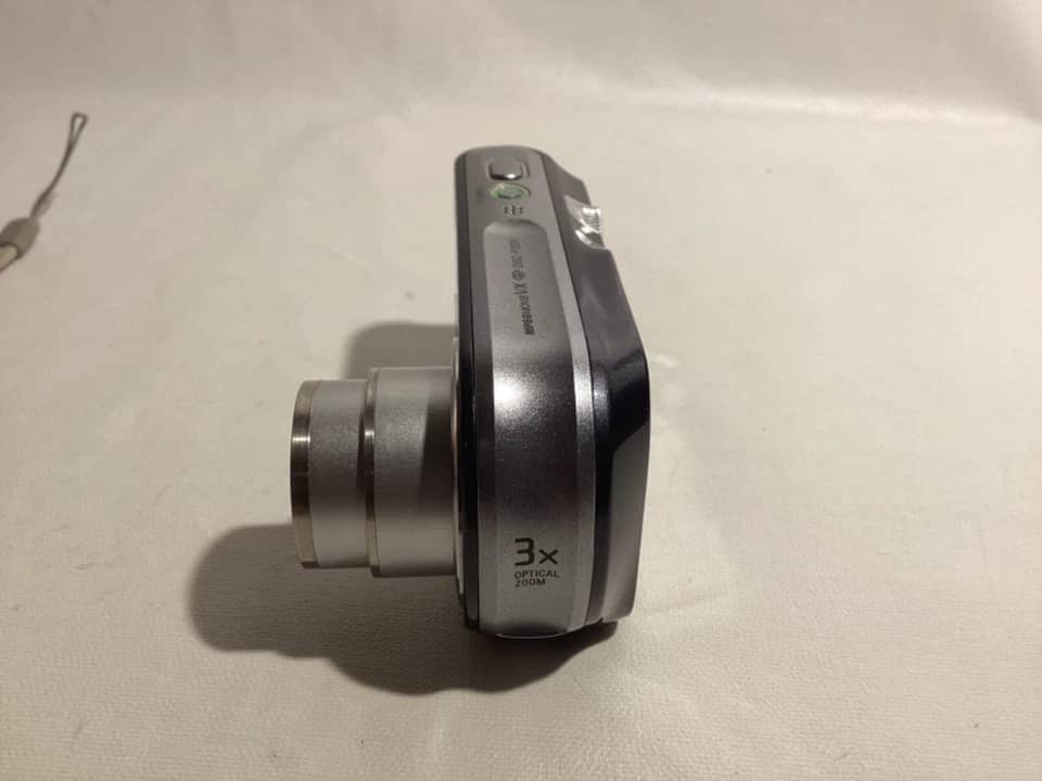Sony DSC P200 Digital Cameras Silver New Body Only