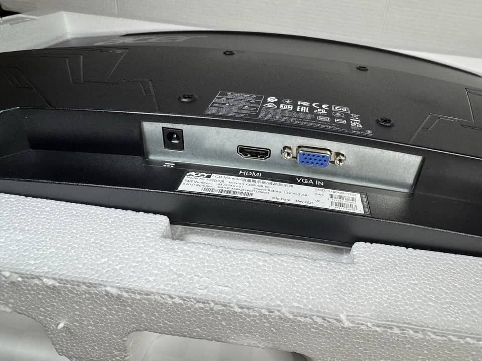 Acer XZ320QR Monitors