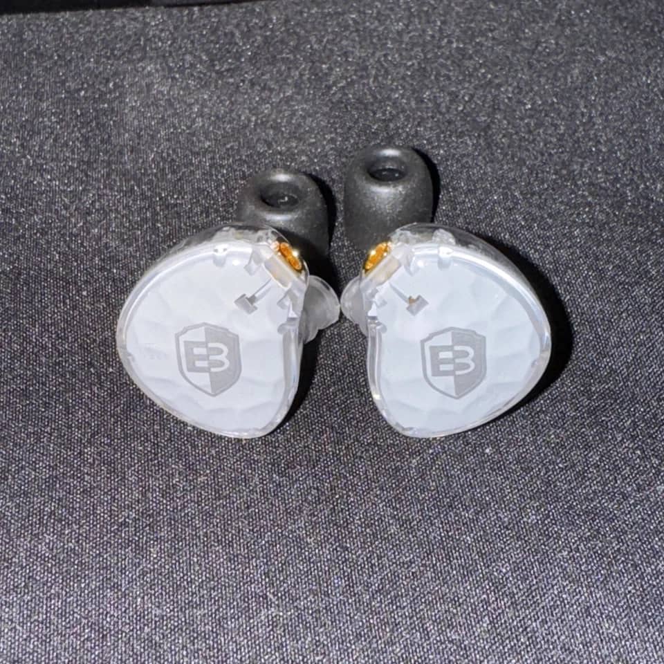 BASN ASONE Headphones & Earbuds Blue New