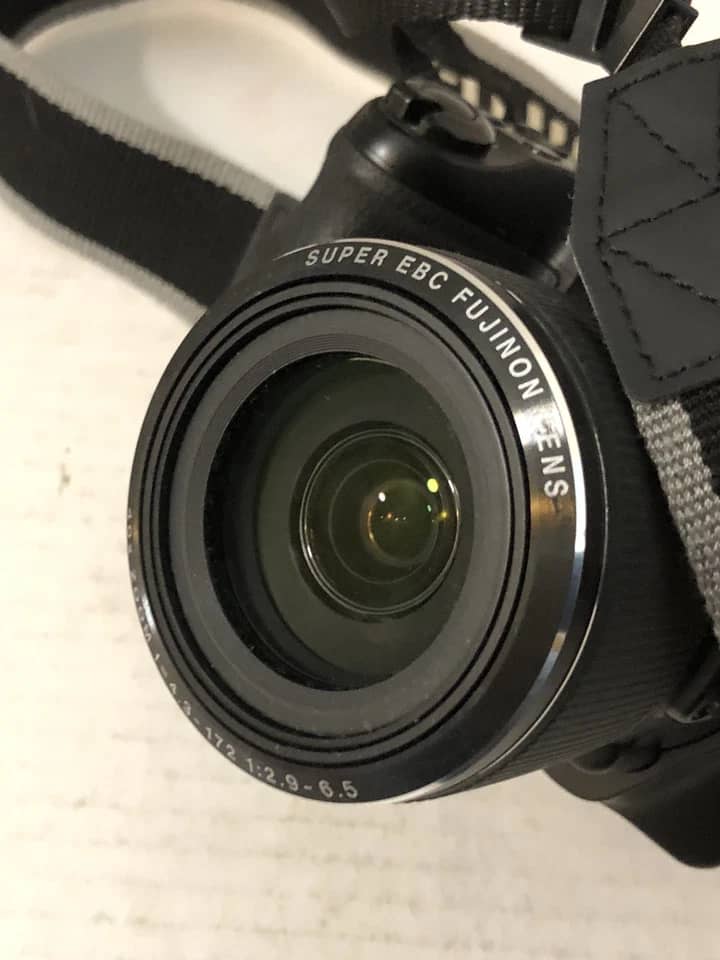 Fujifilm FinePix S8200 Digital Cameras Black New Body Only