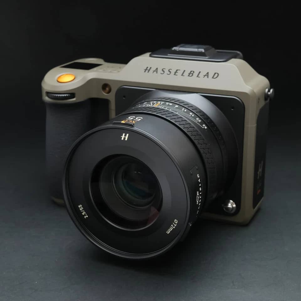 Hasselblad X2D 100C Digital Cameras Black New Body Only