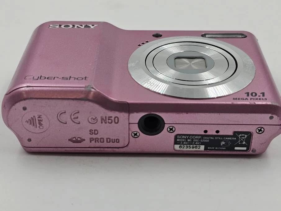Sony Cyber-shot DSC-S2000 Digital Cameras Gold New Body Only