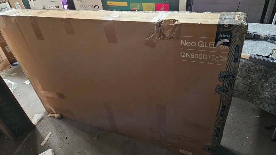Samsung QN800D TVs