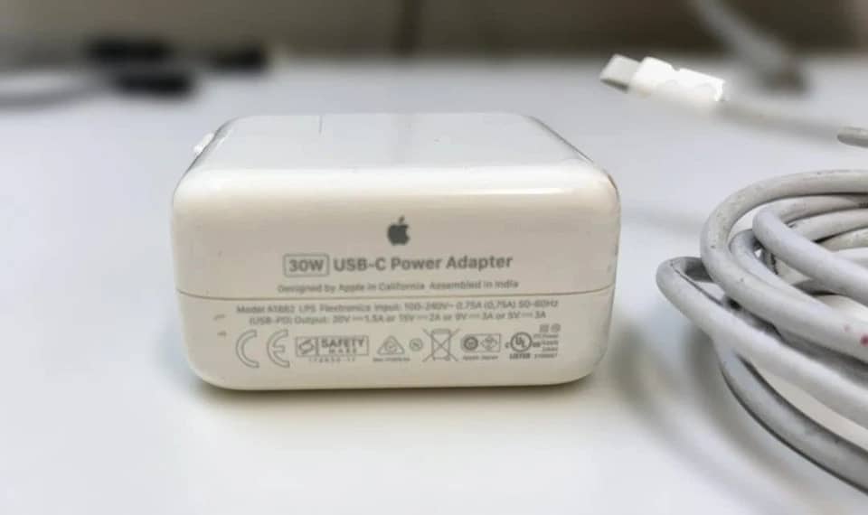 Apple MacBook Air (2020) Computers