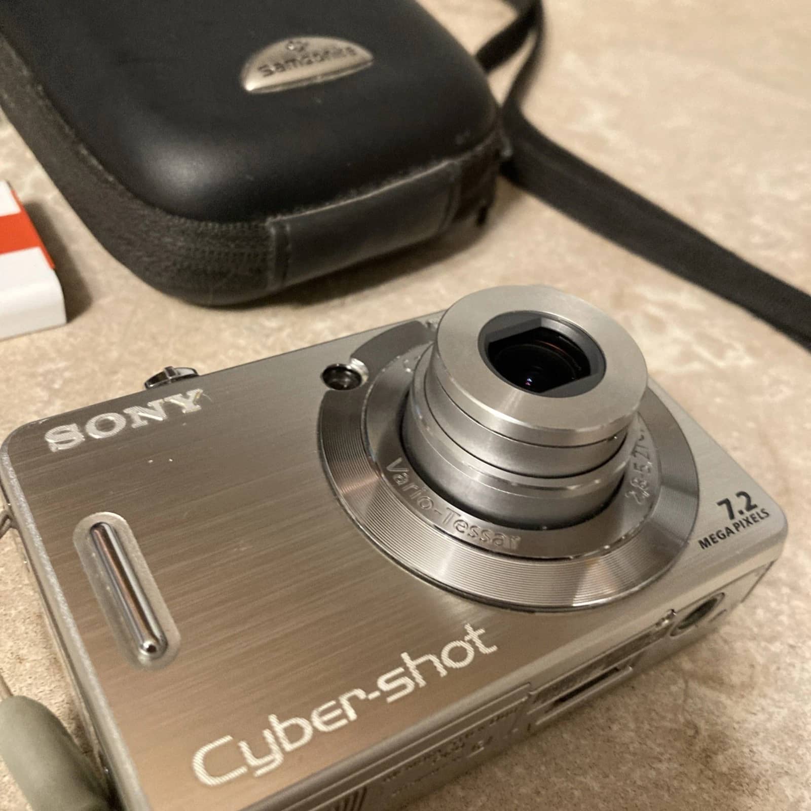 Sony Cyber-shot DSC-W55 Digital Cameras Silver New Body Only