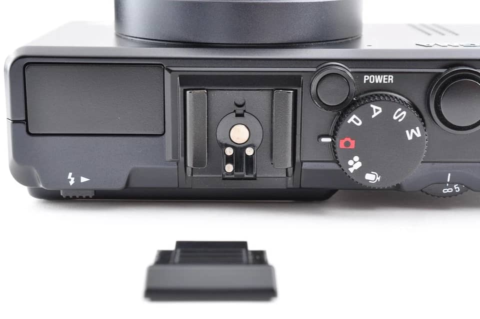 Sigma DP1 Digital Cameras Black New Body Only