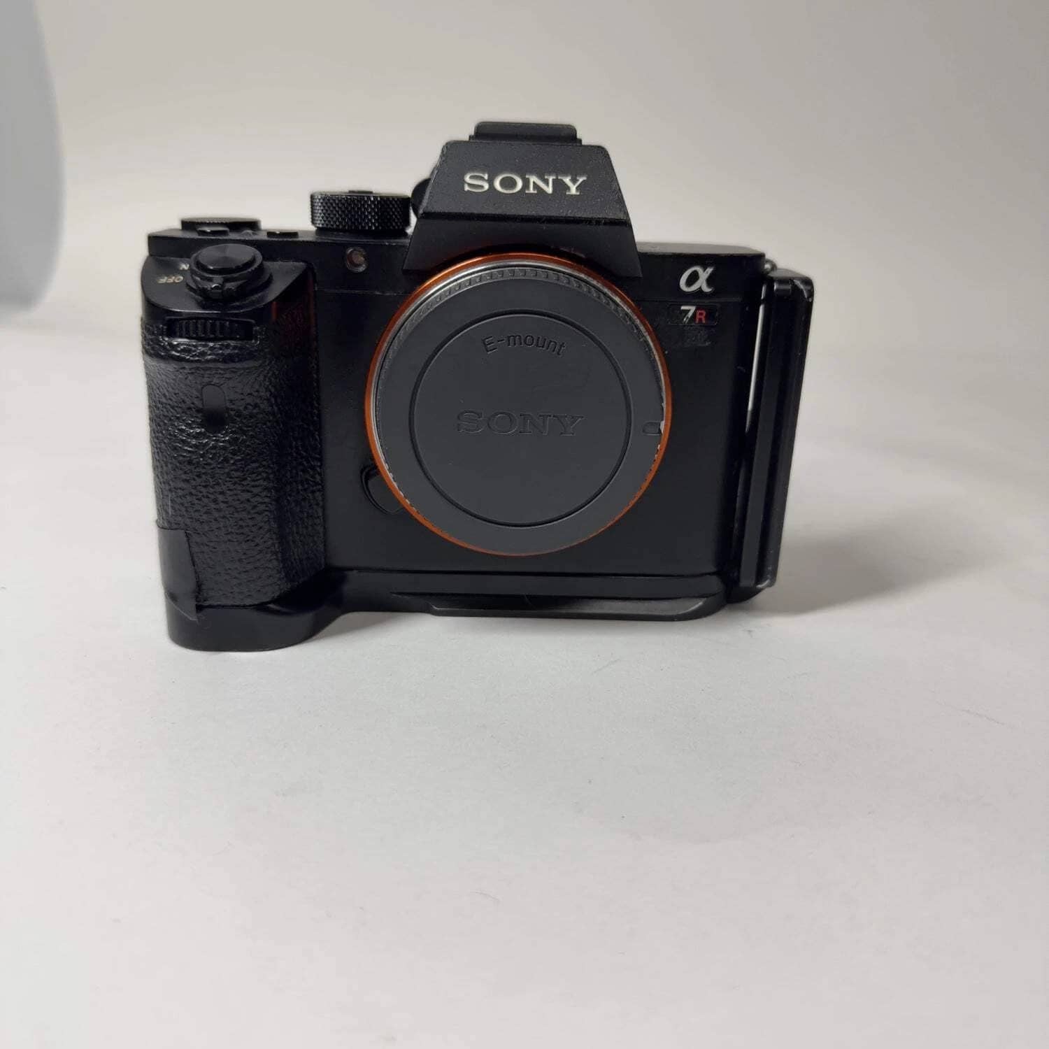 Sony Alpha 7R II Digital Cameras Black Refurbished - Excellent Body Only