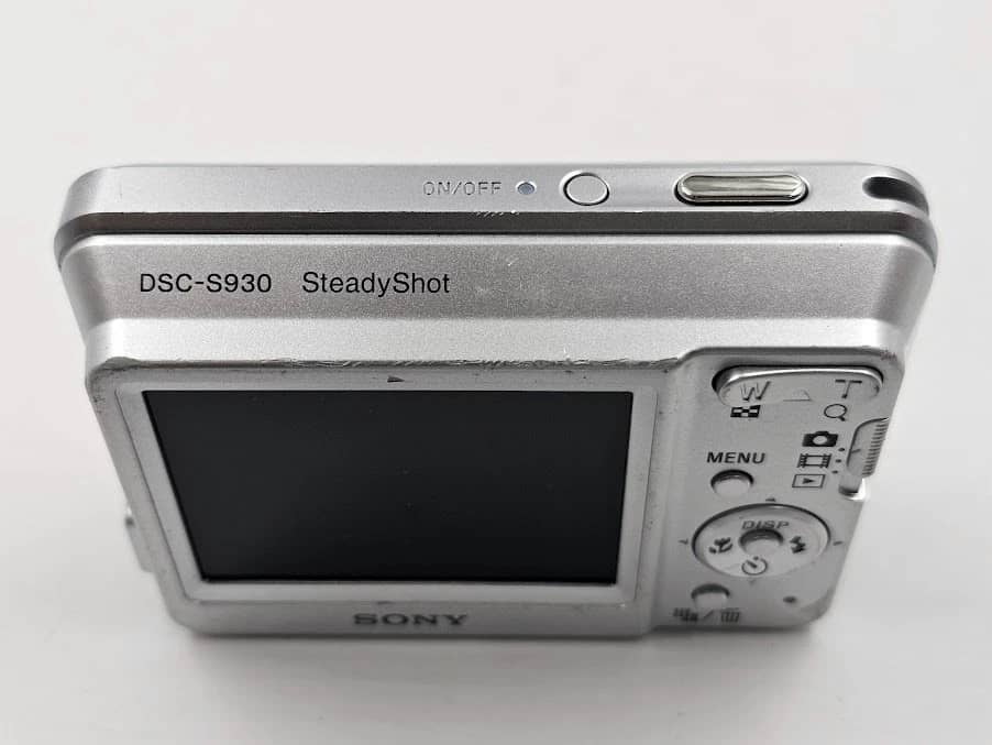 Sony Cyber-shot DSC-S930 Digital Cameras Silver New Body Only