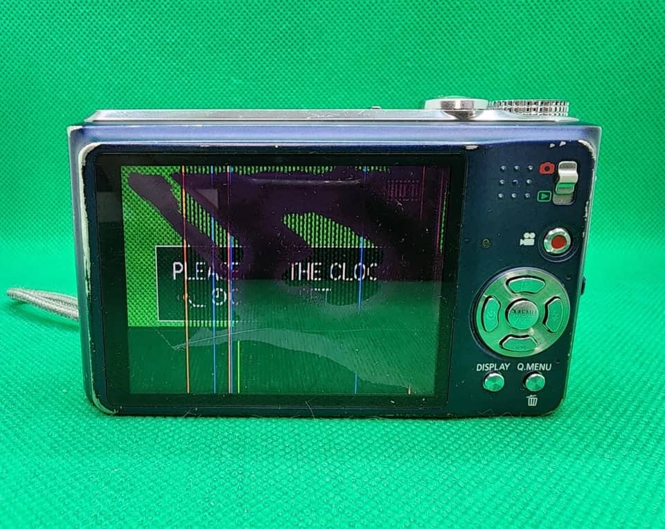 Panasonic DiMAGE Z3 Digital Cameras