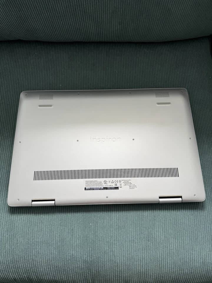 Dell Inspiron 17 7786 Computers