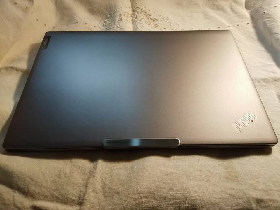 Lenovo ThinkPad Z16 Gen 1 Computers
