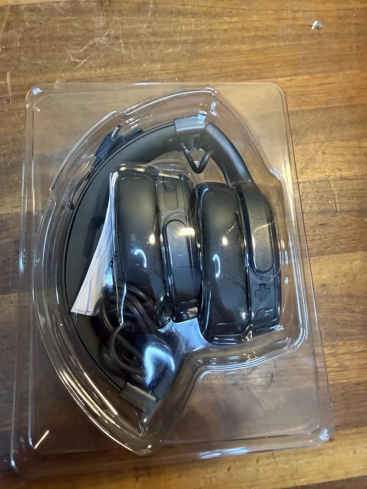 Skullcandy Crusher XT Headphones & Earbuds Black New