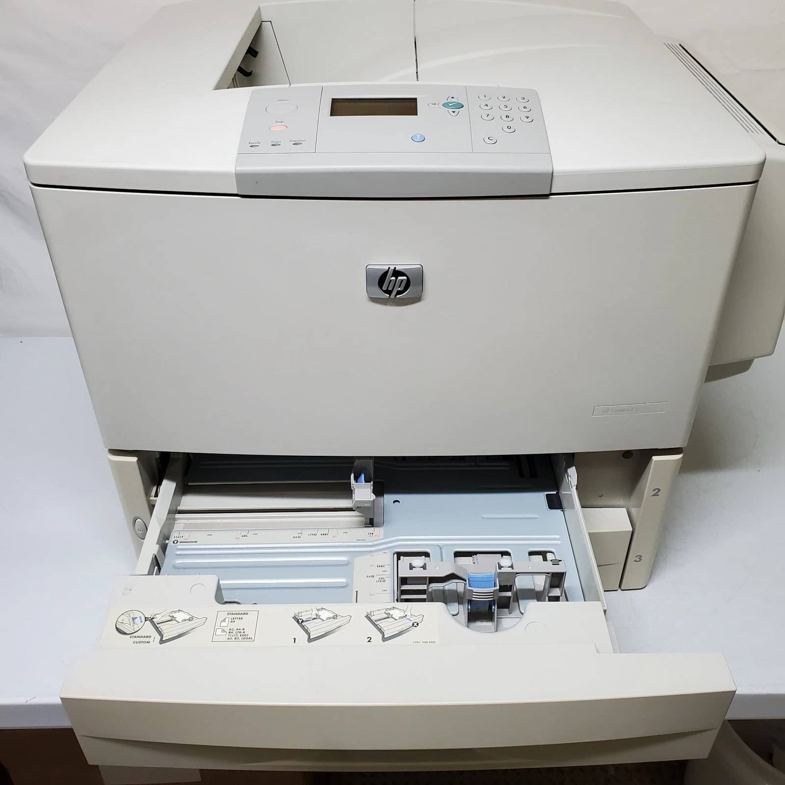 HP LaserJet 9040DN Printers Used - Good