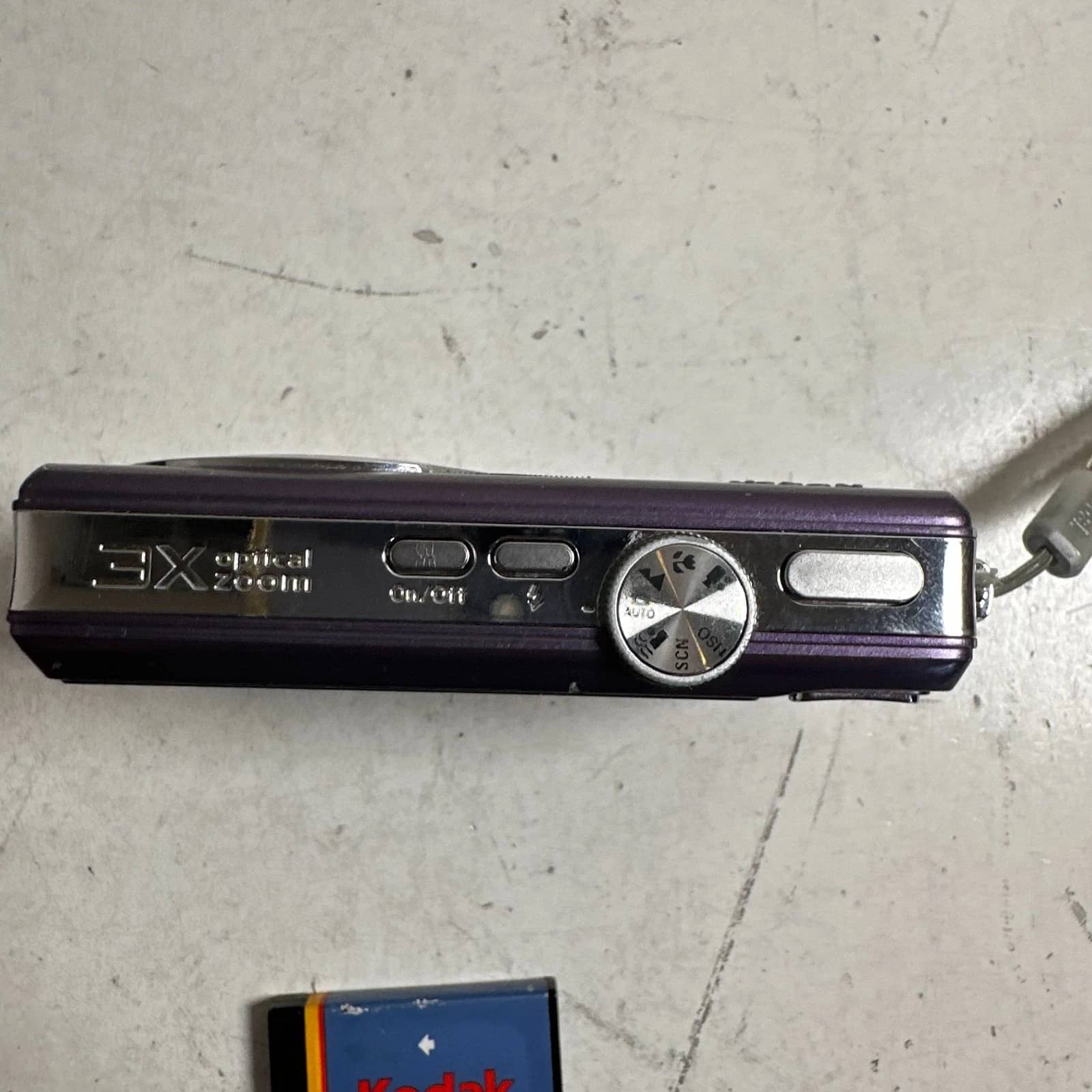Kodak EasyShare M1063 Digital Cameras Silver New Body Only