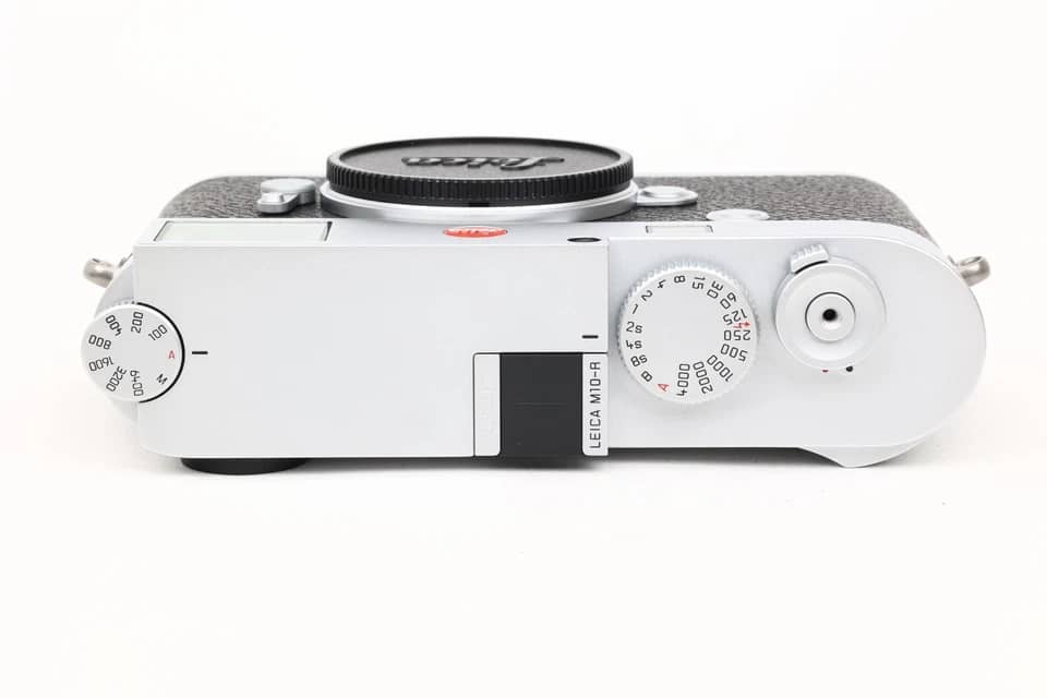 Leica 20003 Digital Cameras Silver New Body Only