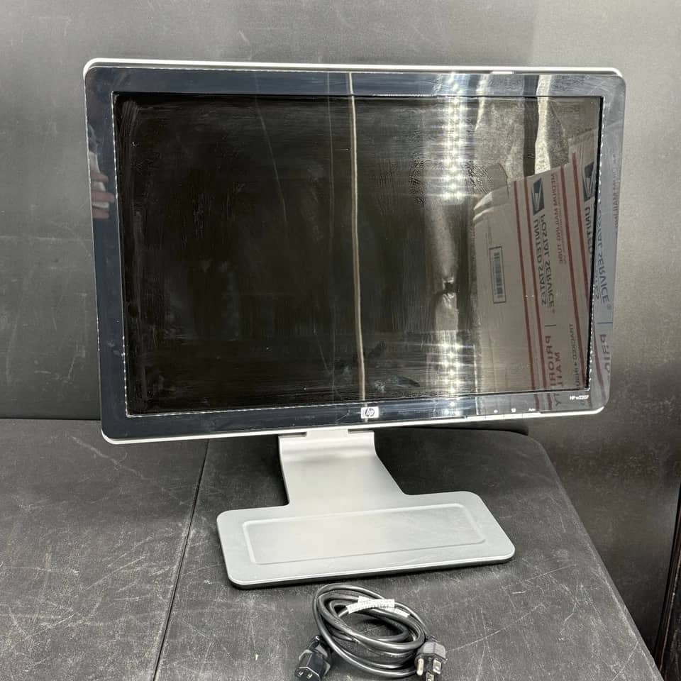 HP W2207 Monitors