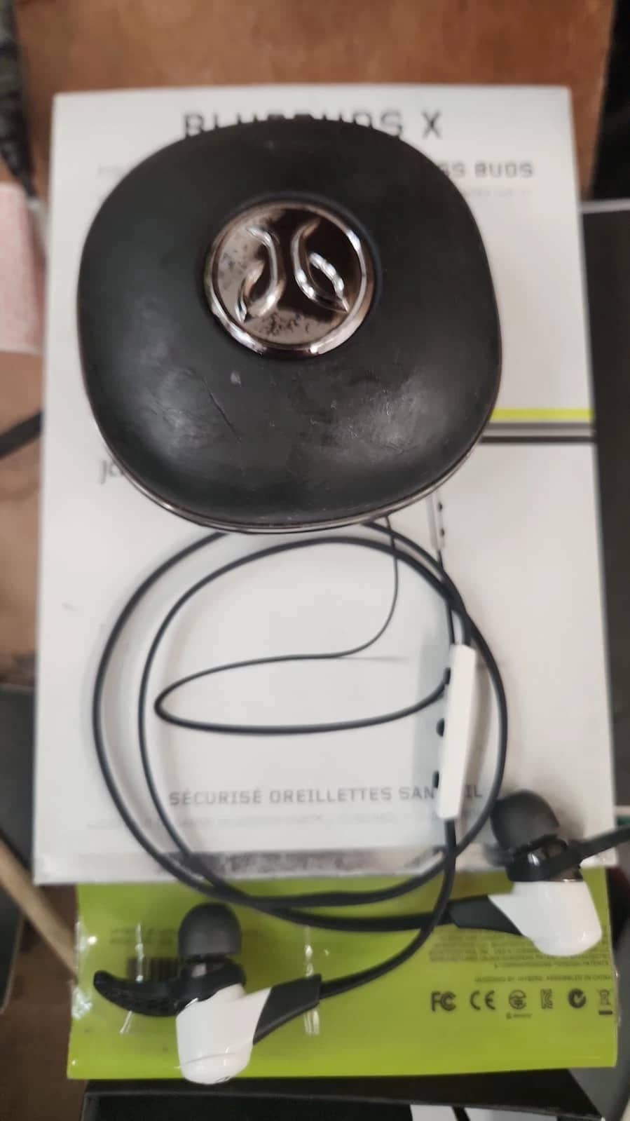 Jaybird Bluebuds X Headphones & Earbuds White Used - Good