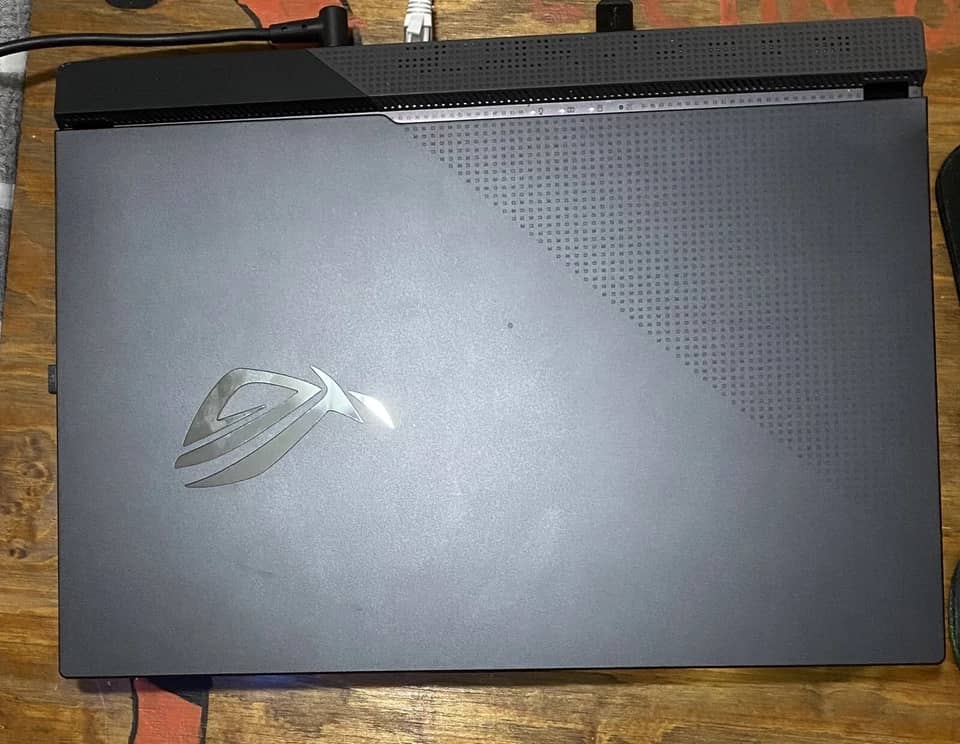 ASUS ROG Strix G513 Computers