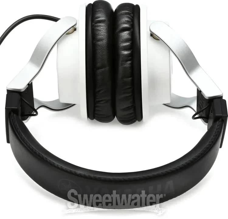 Yamaha Yamaha HPH-MT7 Headphones & Earbuds 